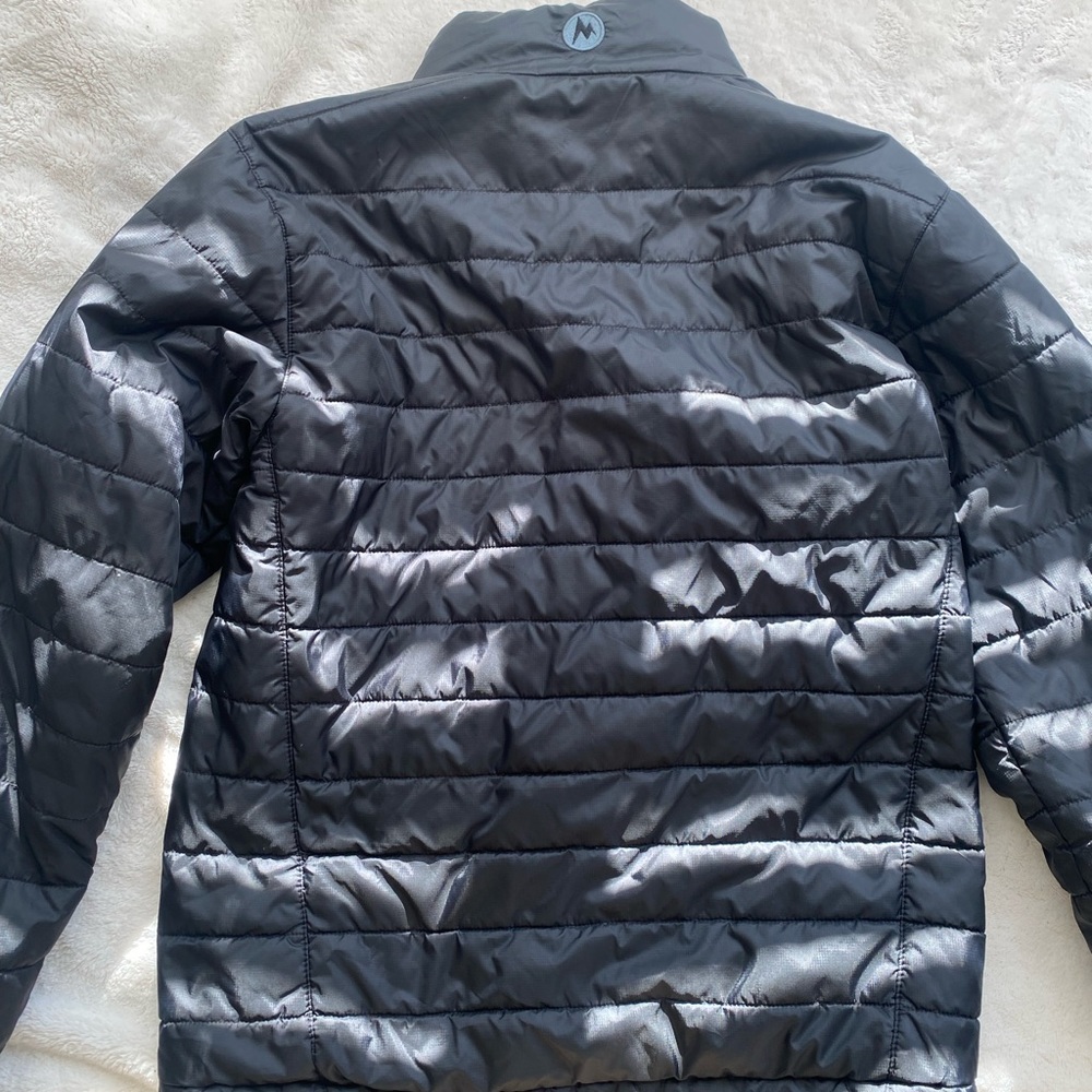 Gently used Marmot jacket ( size small)